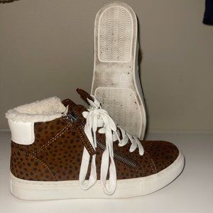 Universal Thread Booties